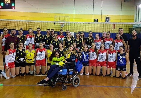 Τίμησαν τη Μυρτώ τα κορίτσια της ΑΕΚ (εικόνες, βίντεο)